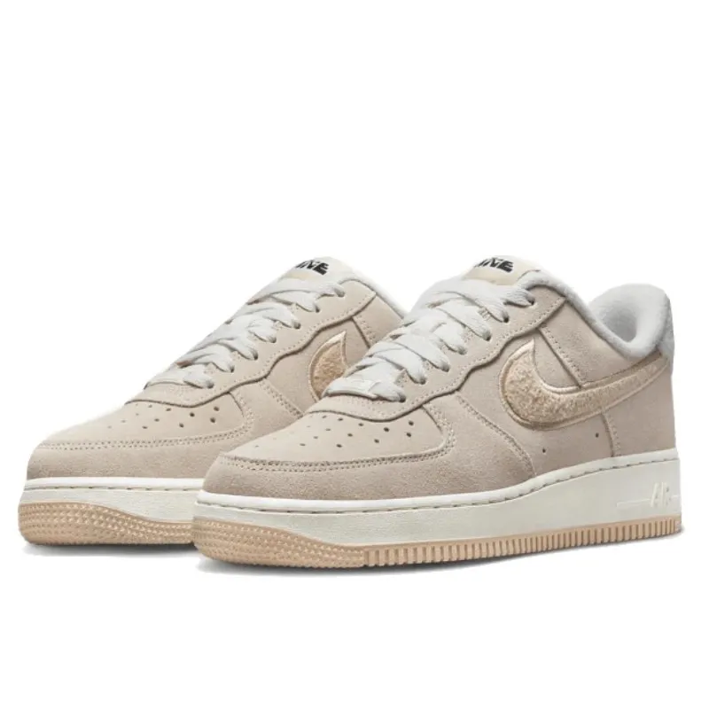 Air Force 1 Low ‘07 SE Sanddrift Gum Fleece