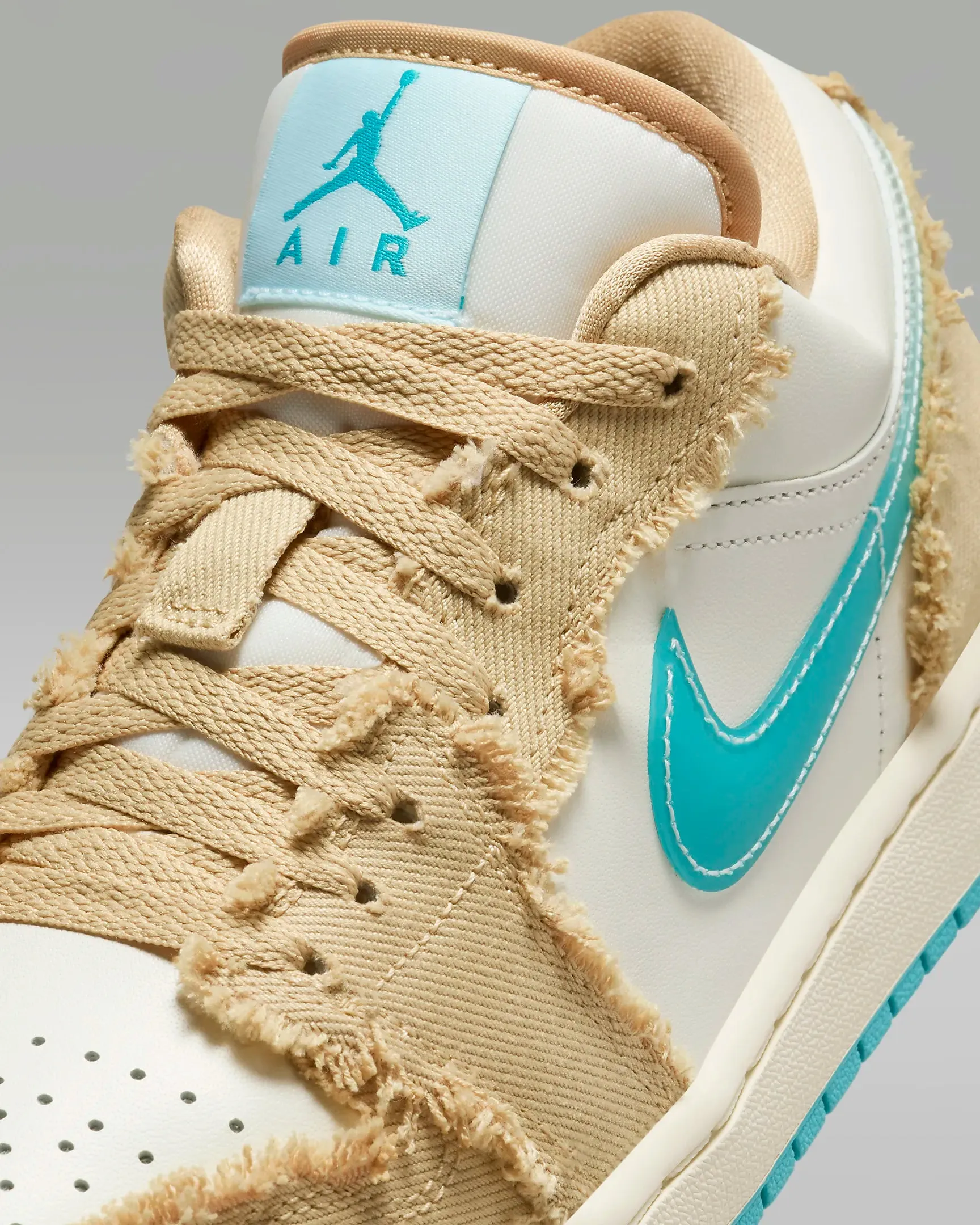 Air Jordan 1 Low SE 