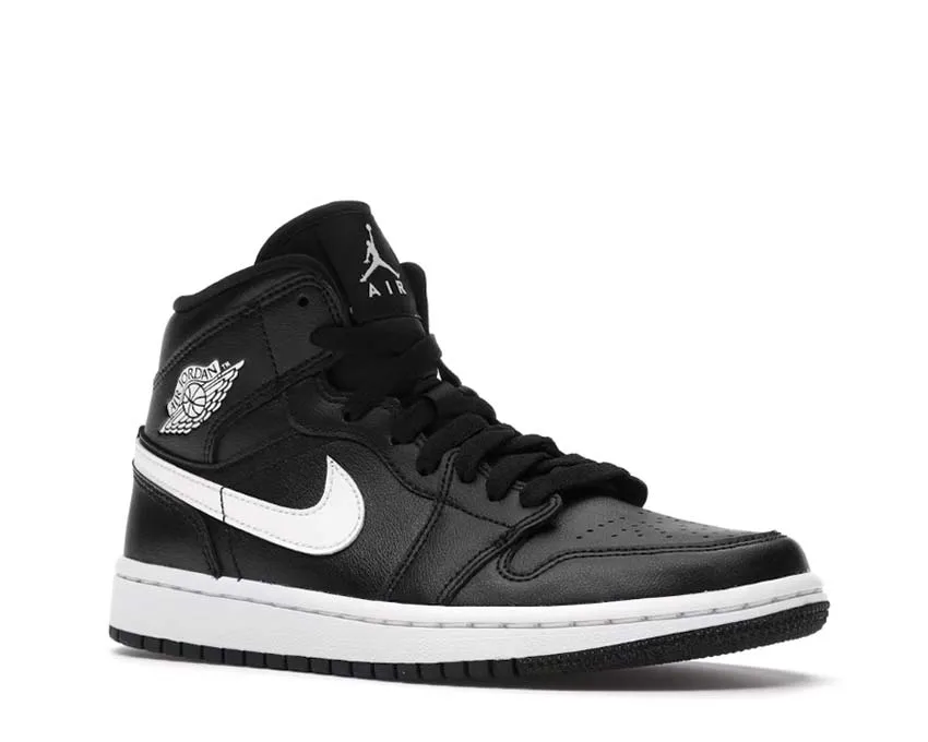 Air Jordan 1 Mid W