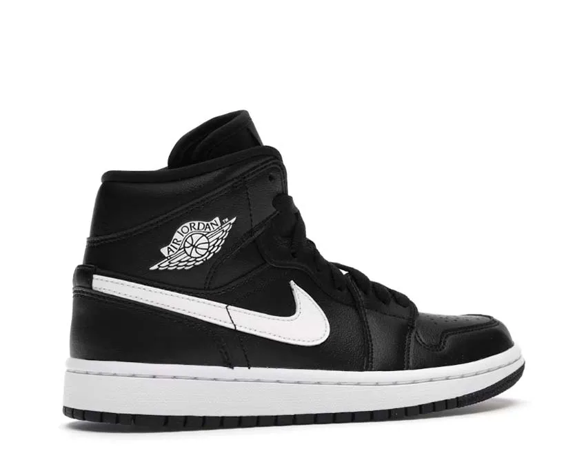 Air Jordan 1 Mid W