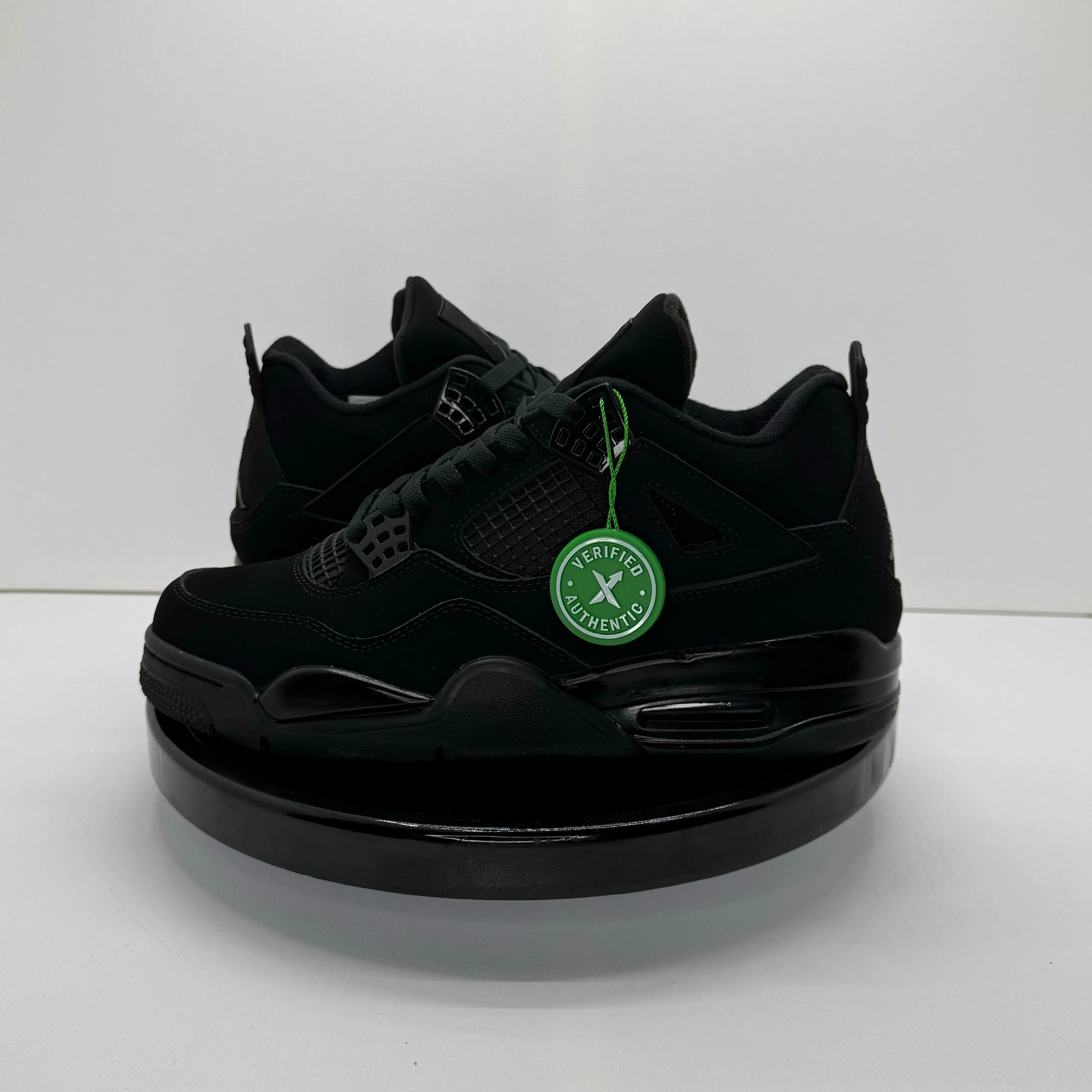 AIR JORDAN RETRO 4