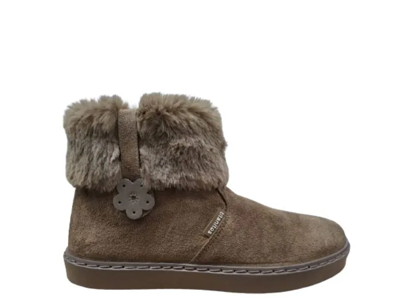 BOTA DE PIEL SERRAJE TITANITOS EN COLOR TAUPE U712 PALOMA