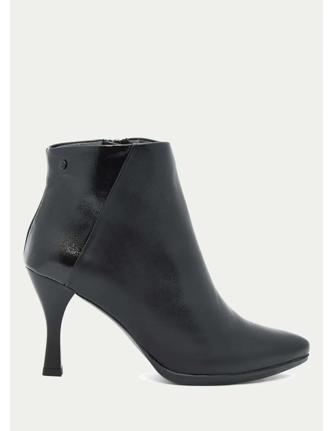 BOTAS Y BOTINES DESIREE SARI19 NEGRO 