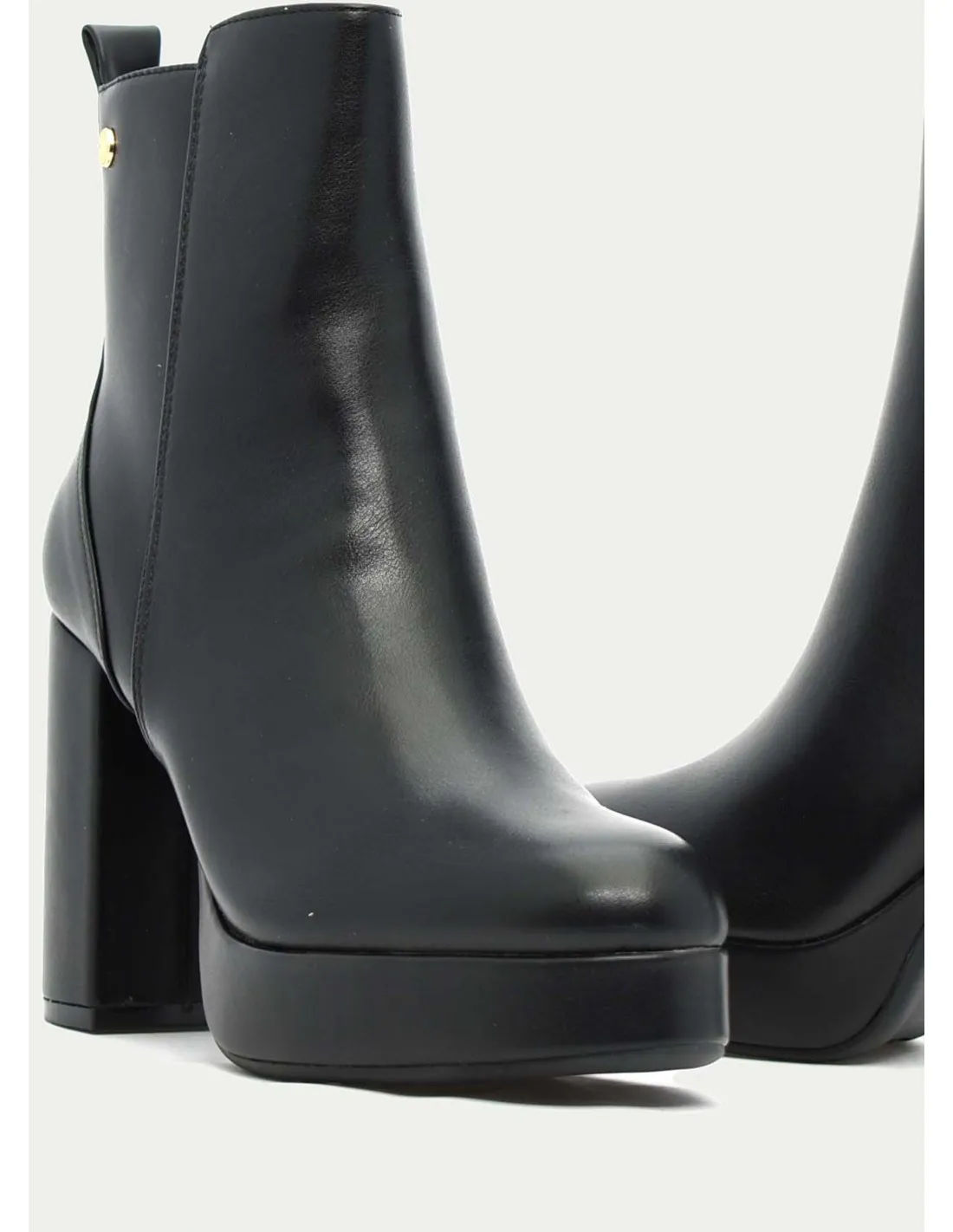 BOTAS Y BOTINES XTI 142178 NEGRO 