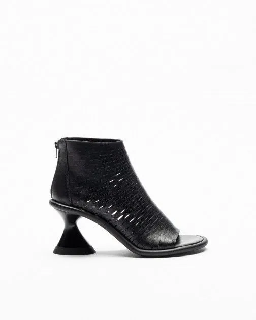 Botines Strategia A5424 Negro