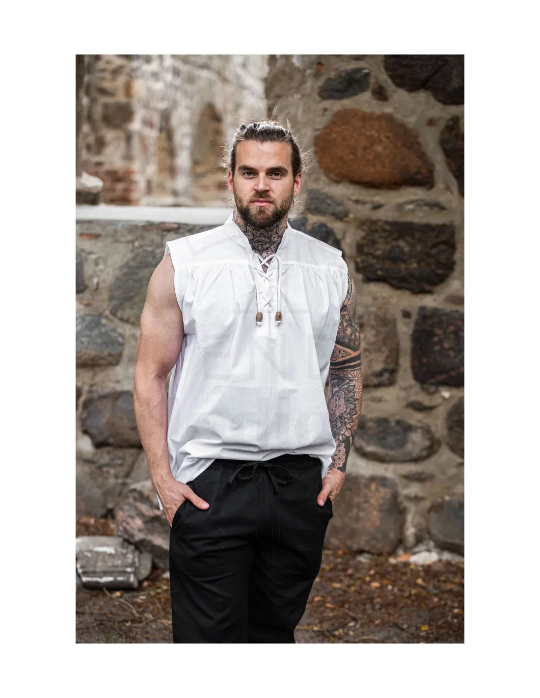 Camisa medieval blanca sin mangas