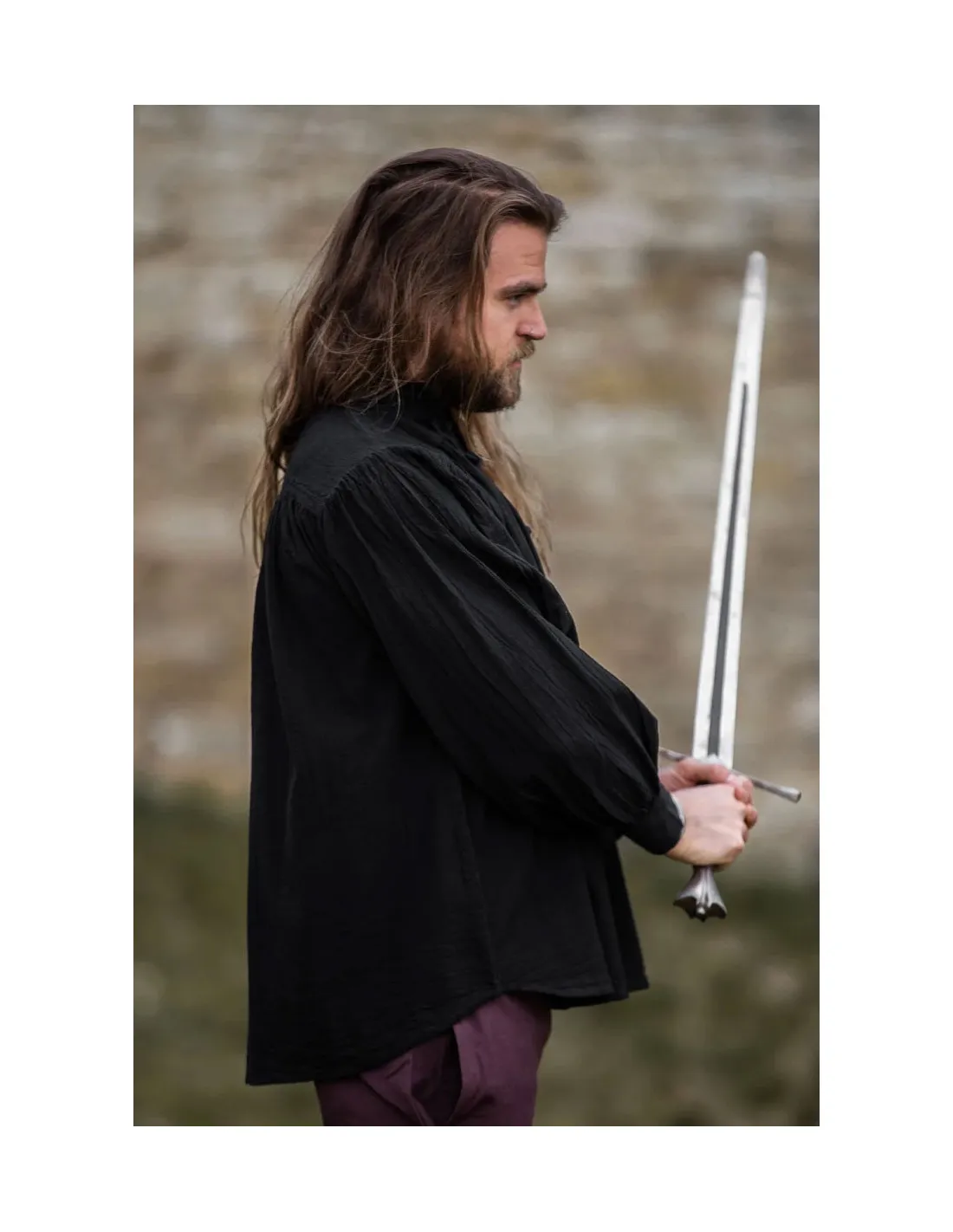 Camisa medieval negra con lazos