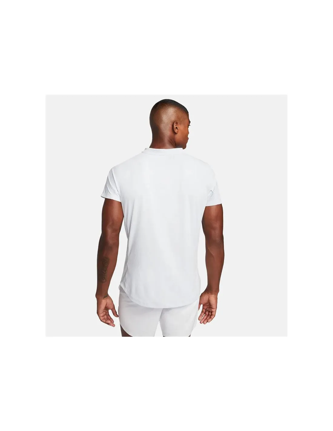 CAMISETA BLANCA DE TENIS NIKE COURT DRIFIT ADV RAFA HOMBRE