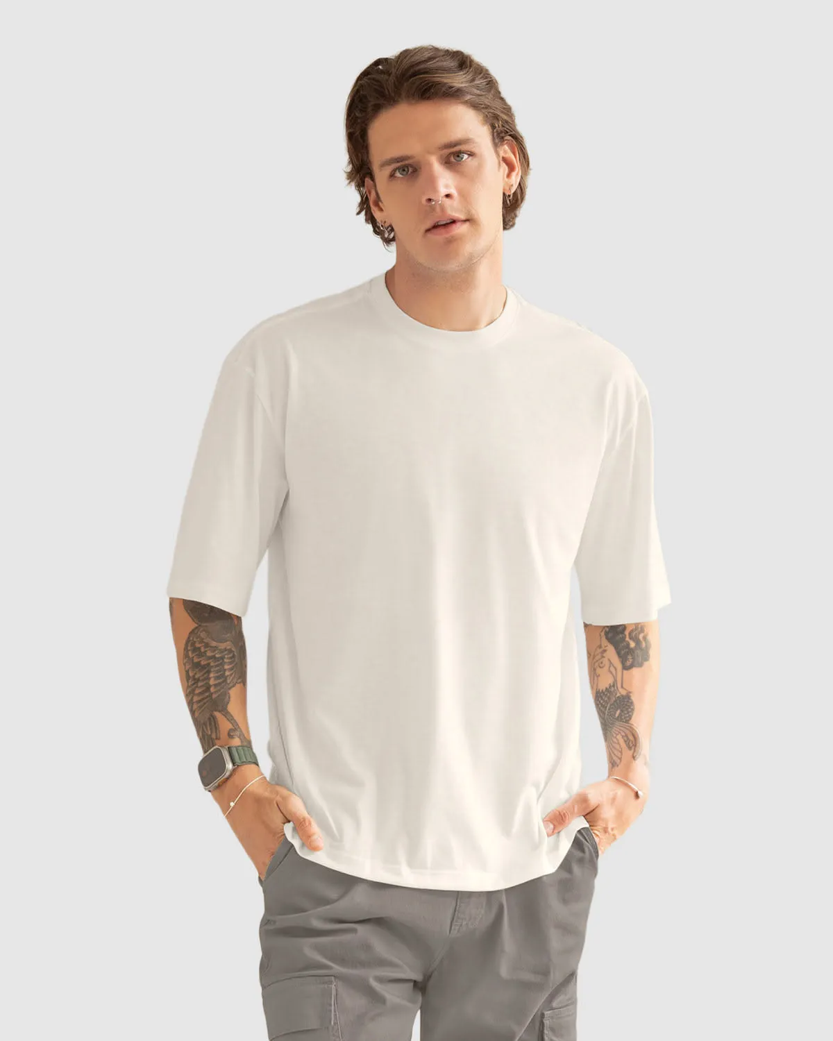 Camiseta manga corta de silueta amplia con estampado localizado en frente