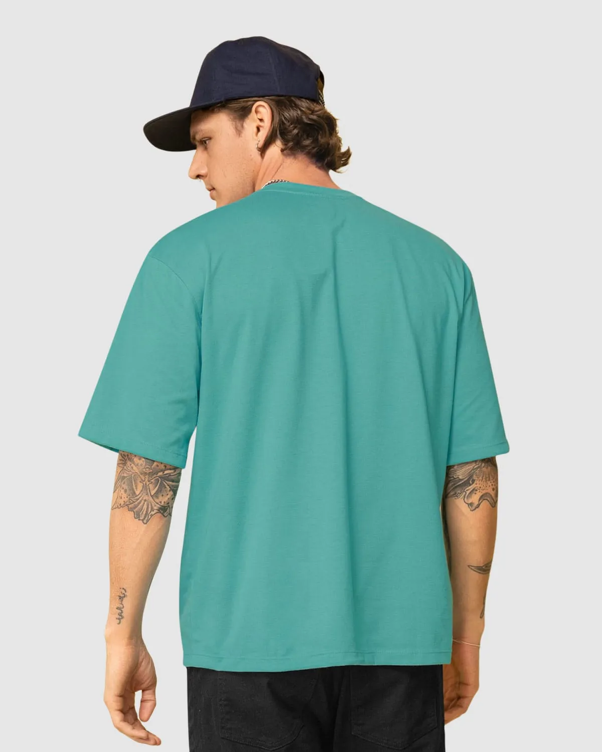 Camiseta manga corta de silueta amplia con estampado localizado en frente
