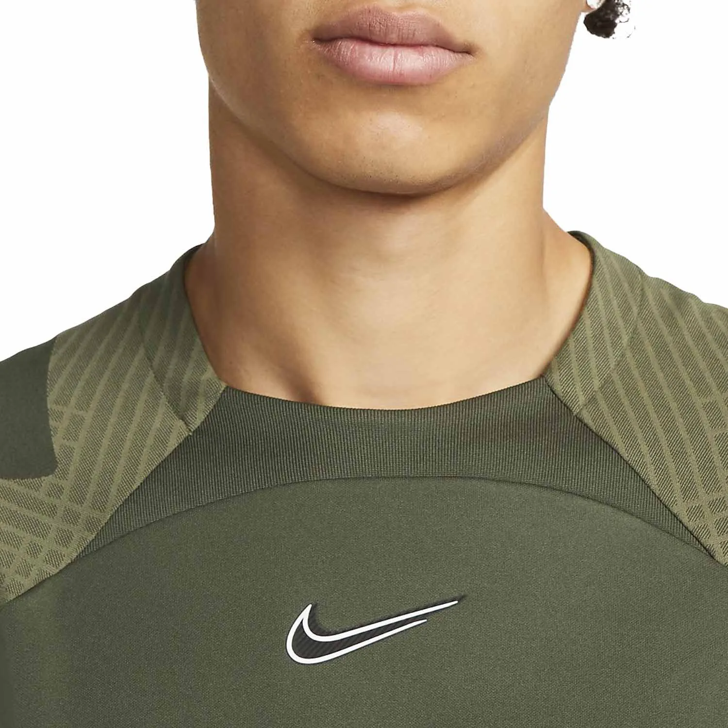 CAMISETA NIKE DRIFIT STRIKE