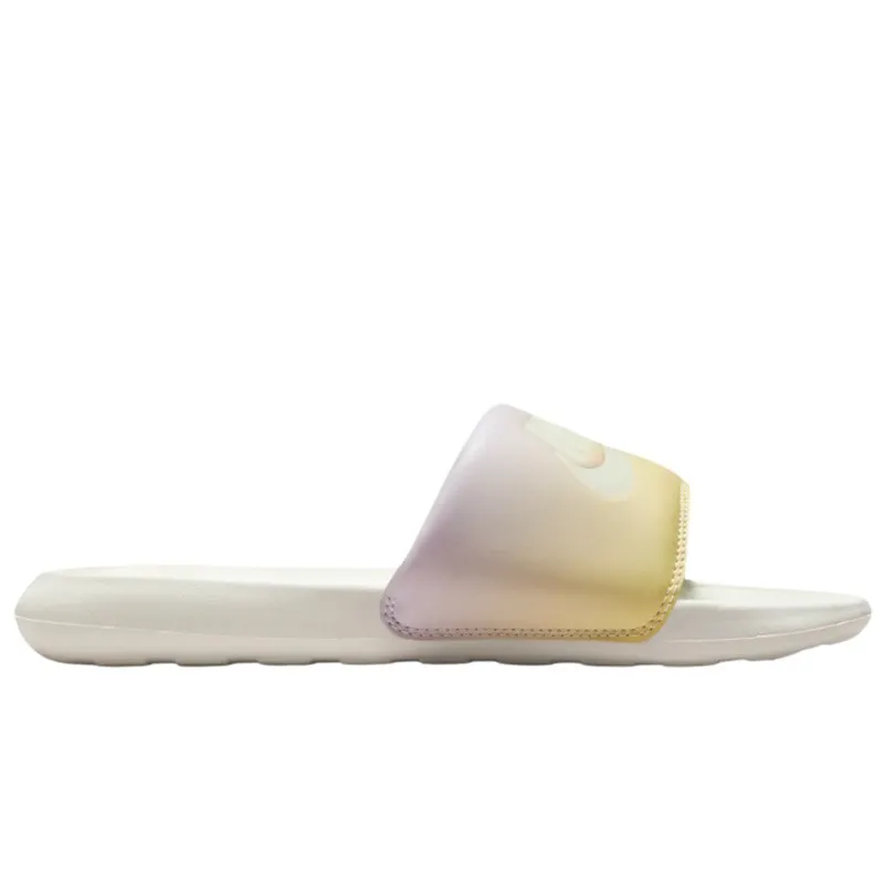 CHANCLAS NIKE VICTORI ONE SLIDE MUJER