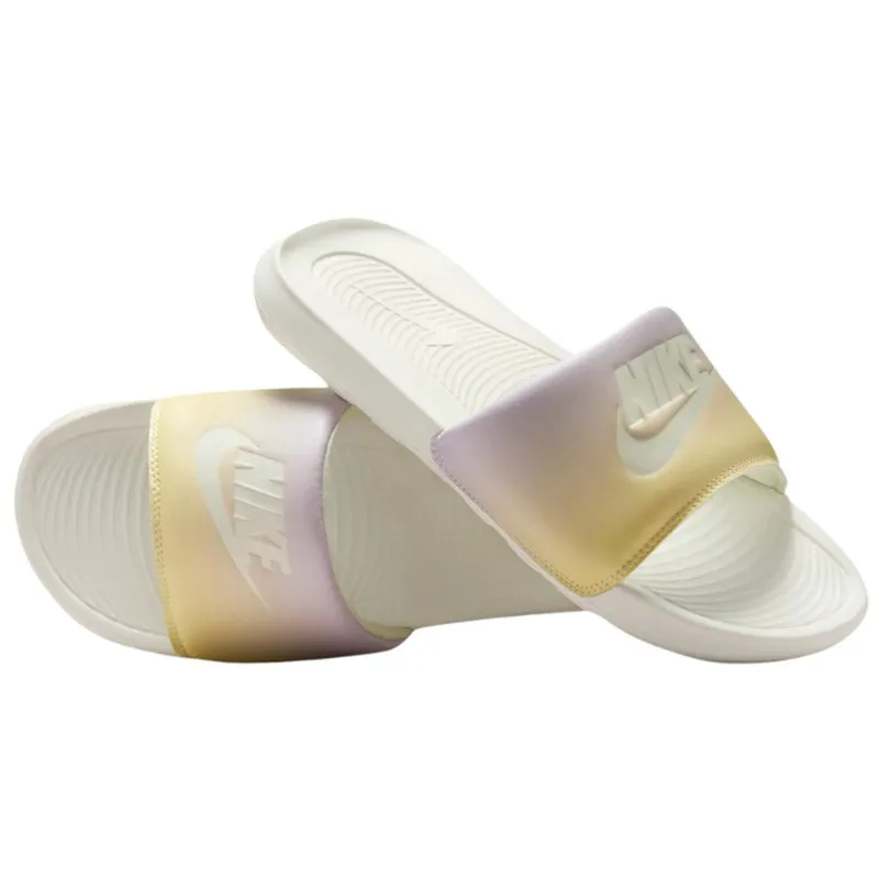 CHANCLAS NIKE VICTORI ONE SLIDE MUJER