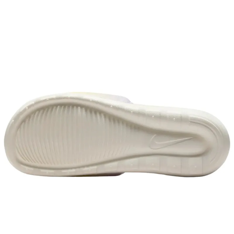 CHANCLAS NIKE VICTORI ONE SLIDE MUJER