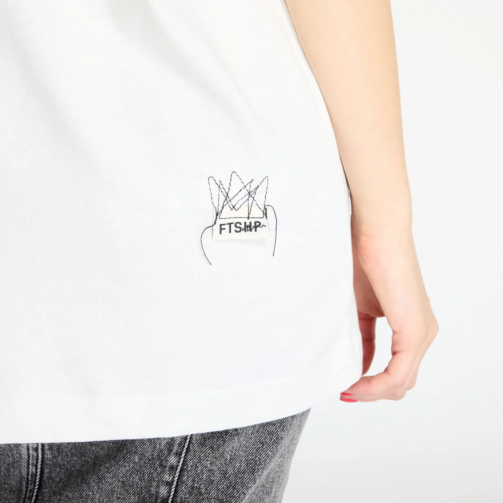 FOOTSHOP FTSHP METAL GLASS BOX TSHIRT UNISEX WHITE XS