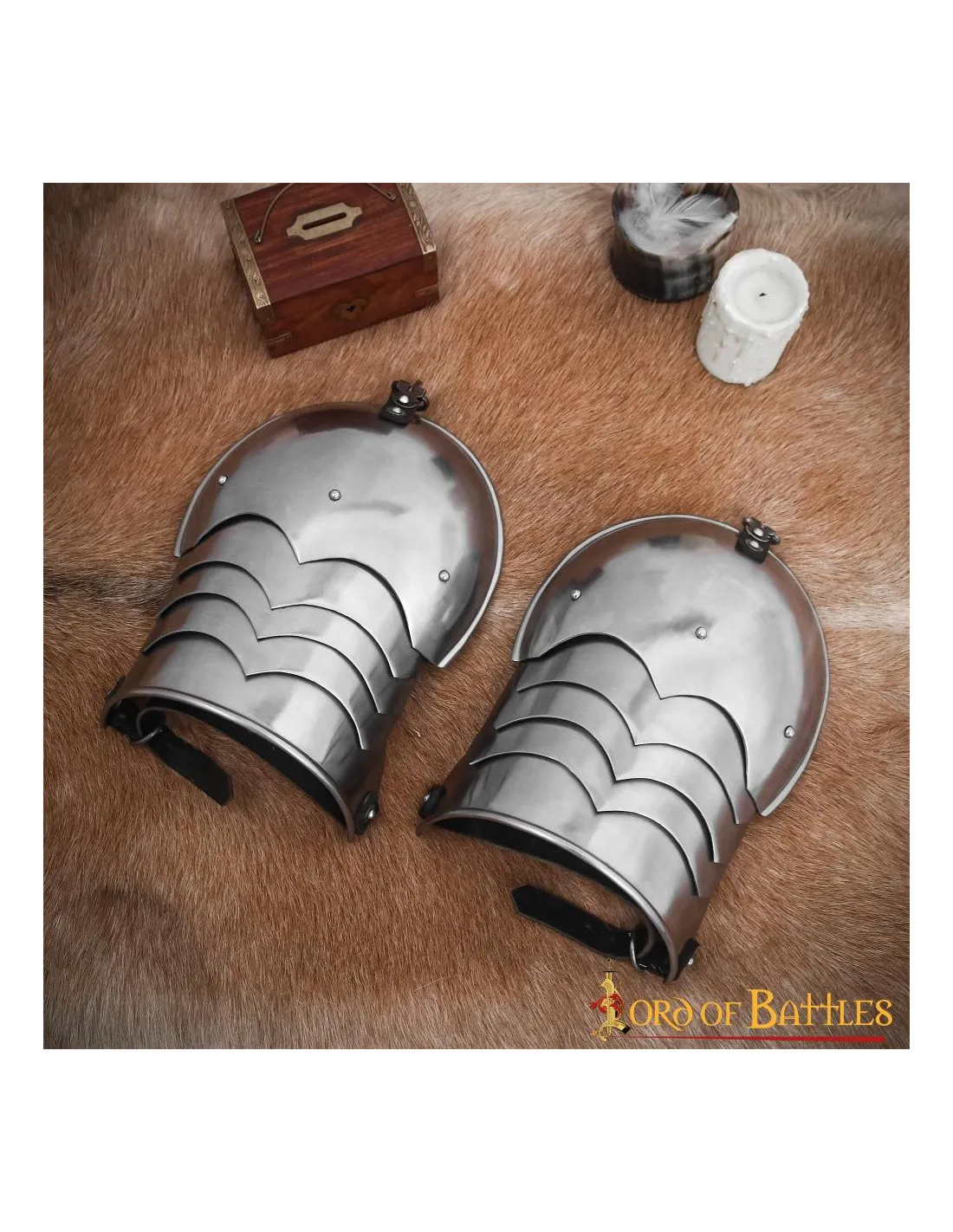 Hombreras funcionales de caballero medieval