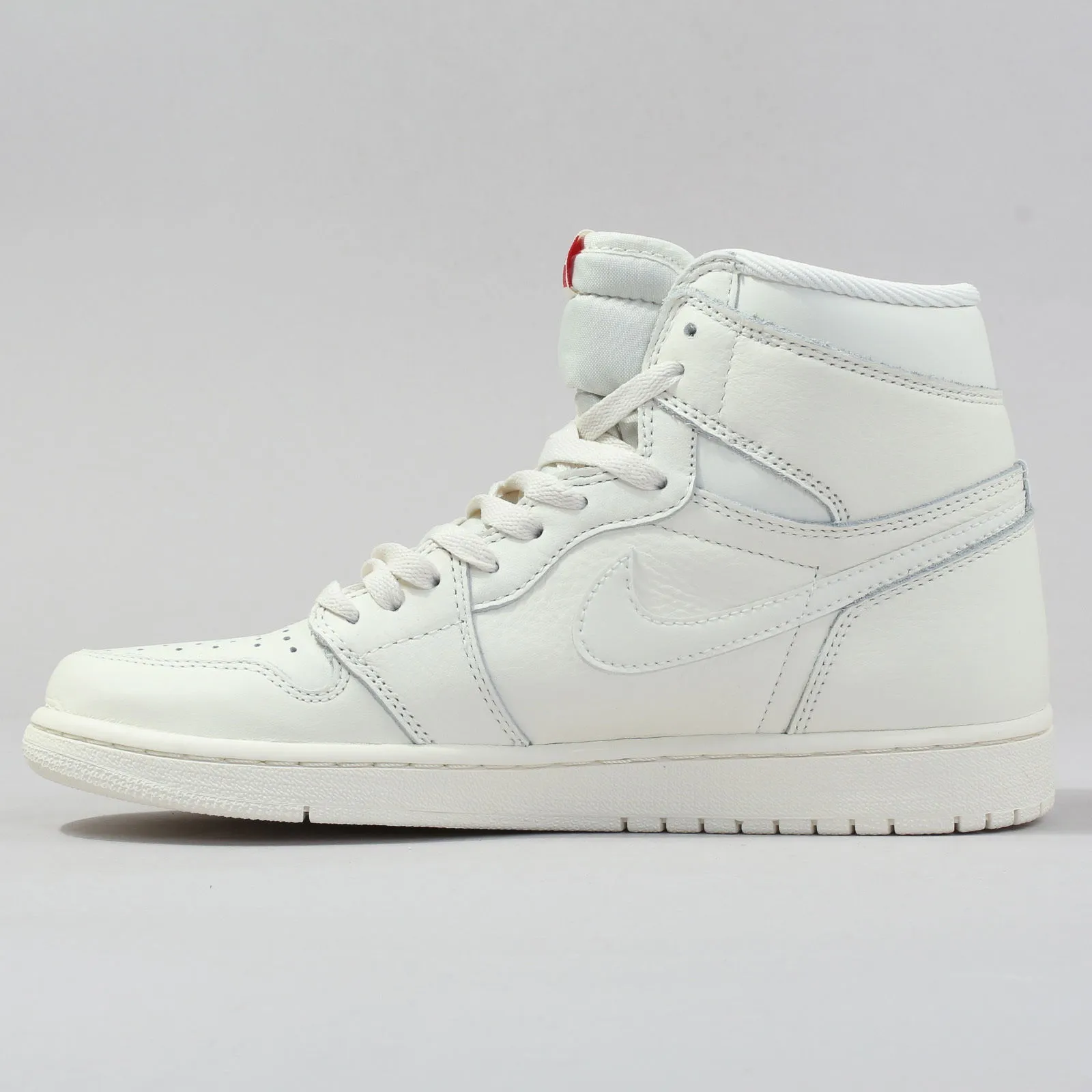 Jordan Air Jordan 1 Retro High OG "Sail"