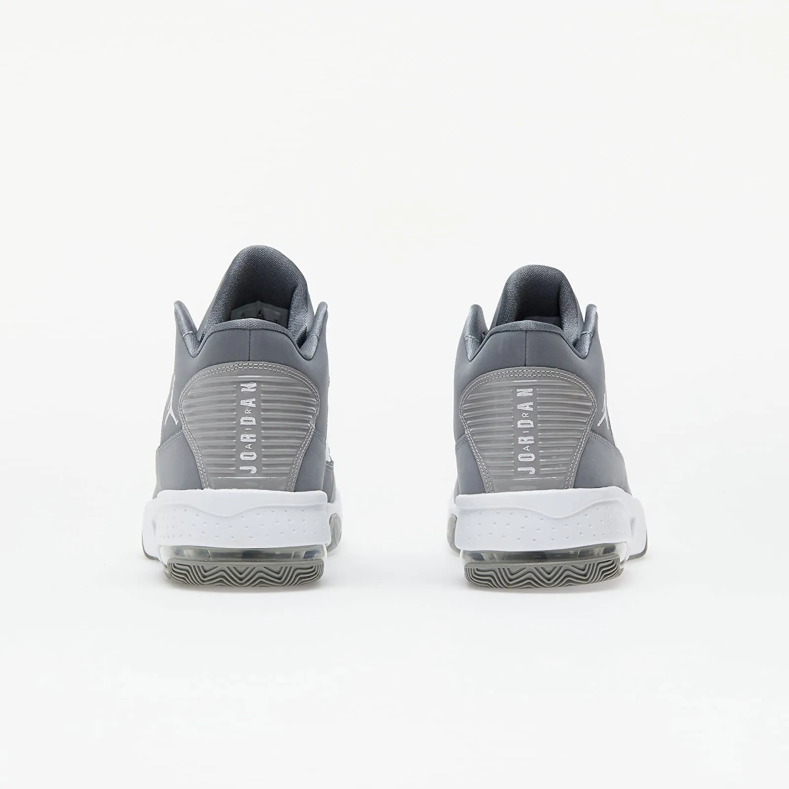 Jordan Max Aura 2