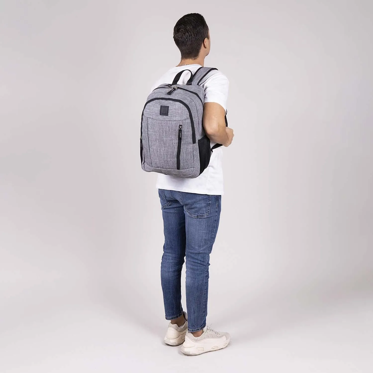 Mochila Grande 1818 Unisex Hop Gris Con Porta Laptop De Hasta 15.