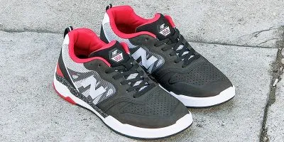 New Balance 868