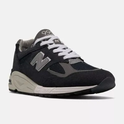 New Balance 990v2 