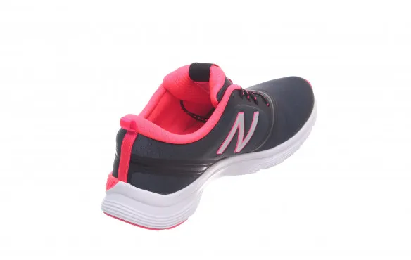 NEW BALANCE WX711