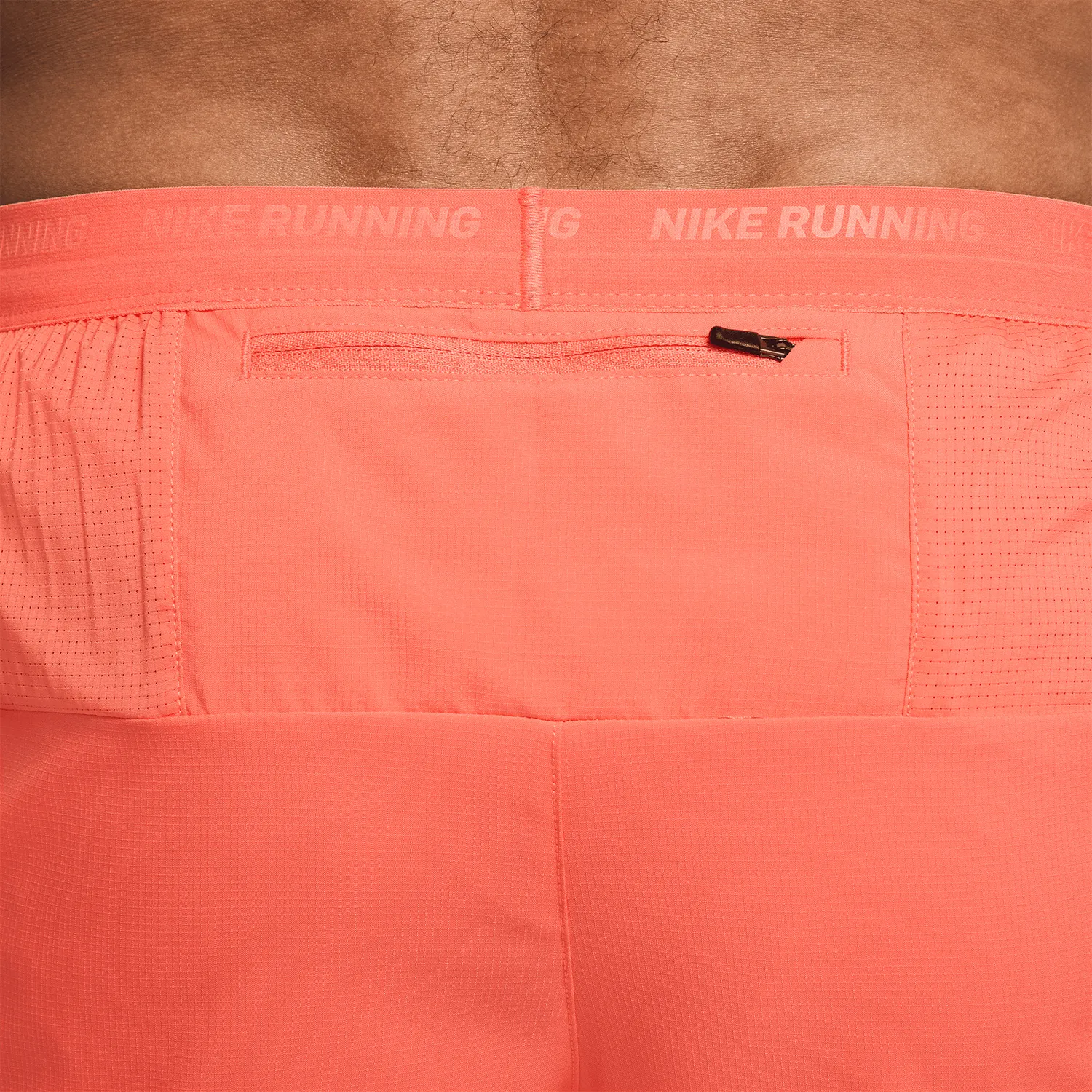 NIKE DRIFIT STRIDE 7IN SHORTS