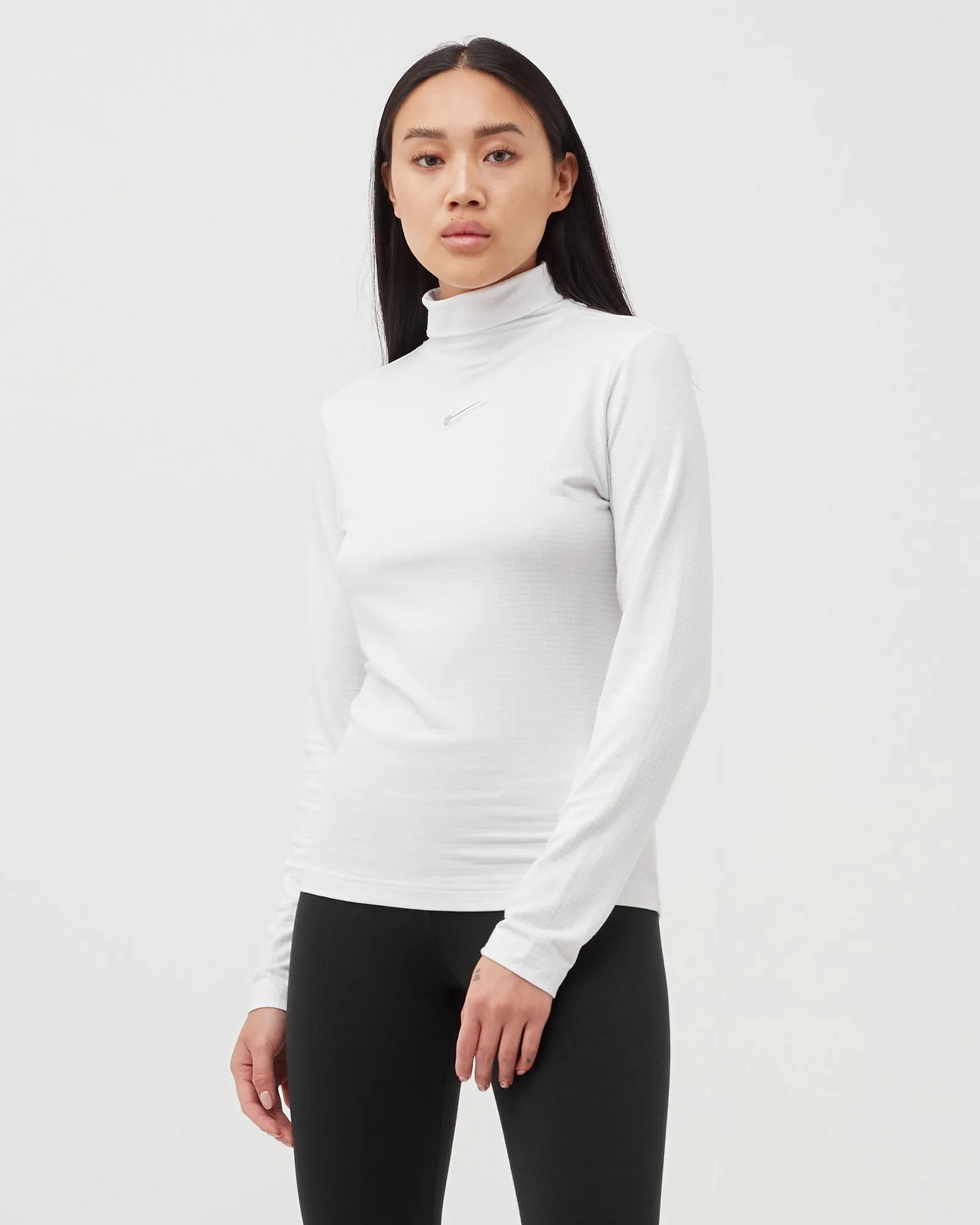 Nike Sportswear Swoosh