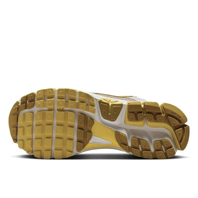 Nike Zoom Vomero 5 Bronzine