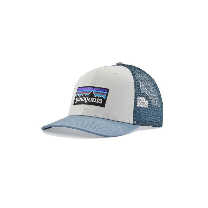 P6 LOGO TRUCKER HAT PATAGONIA (PLUME GREY)