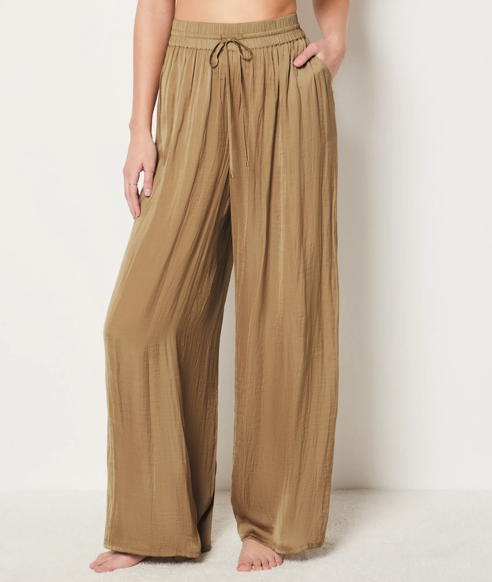 PANTALóN SATINADO ANCHO CHEETA VERT  ETAM