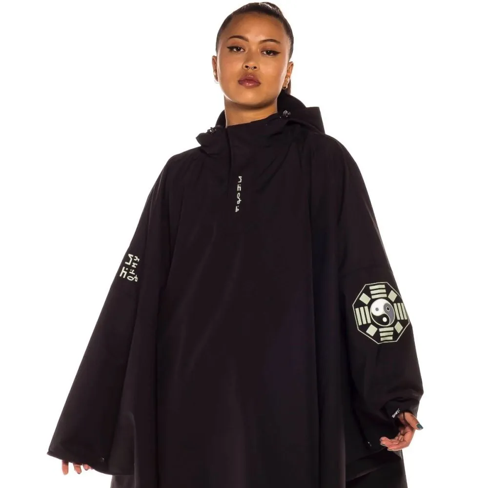 PONCHO CHUBASQUERO UNISEX "SPACE HAMMU X GRIMEY"  BLACK | SPRING 22