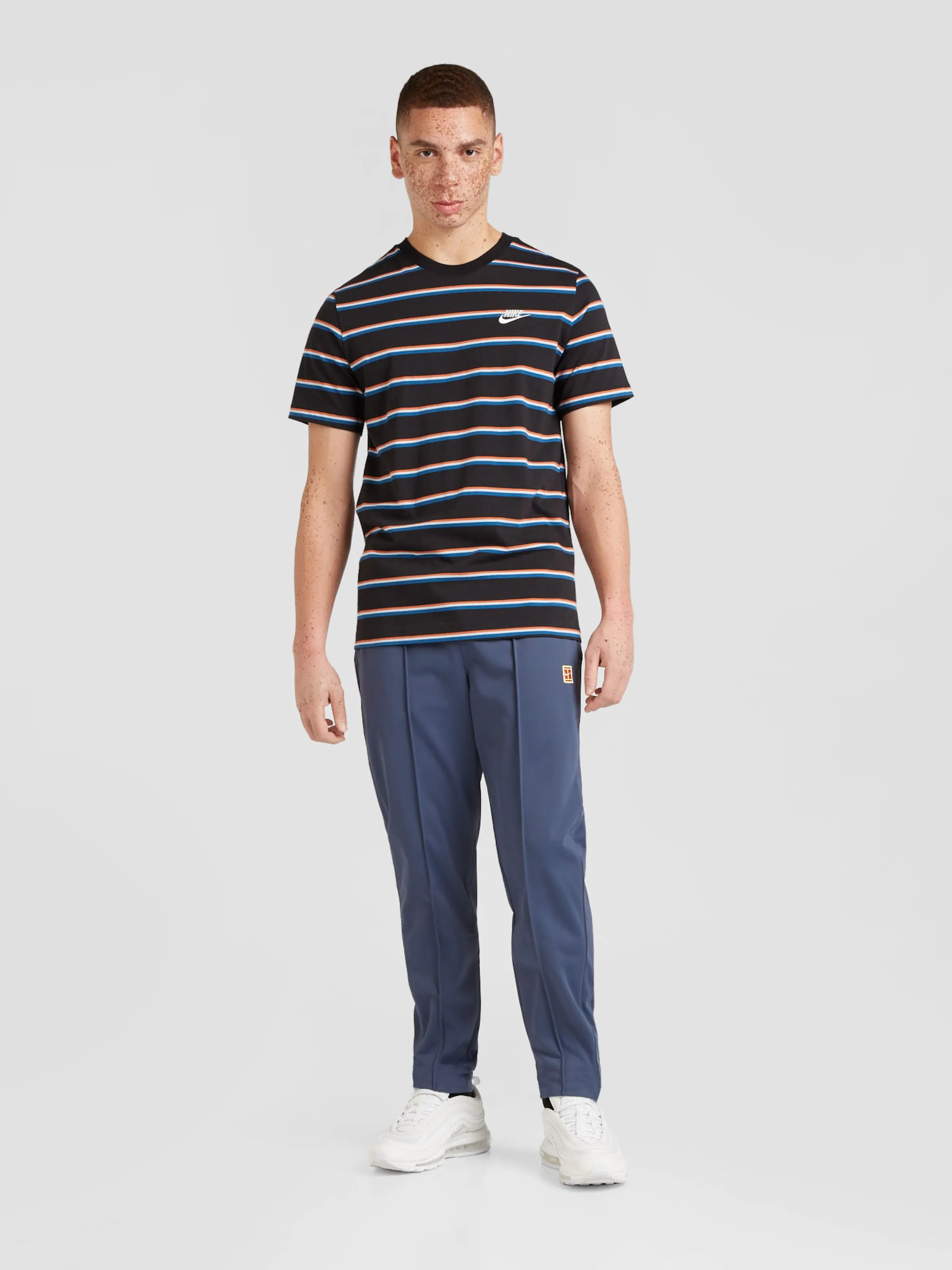 regular Pantalón deportivo 'Court HERITAGE' NIKE en Navy