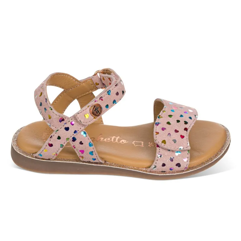 Sandalia de estampado corazones