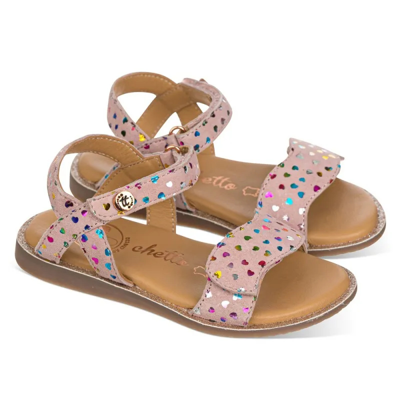 Sandalia de estampado corazones
