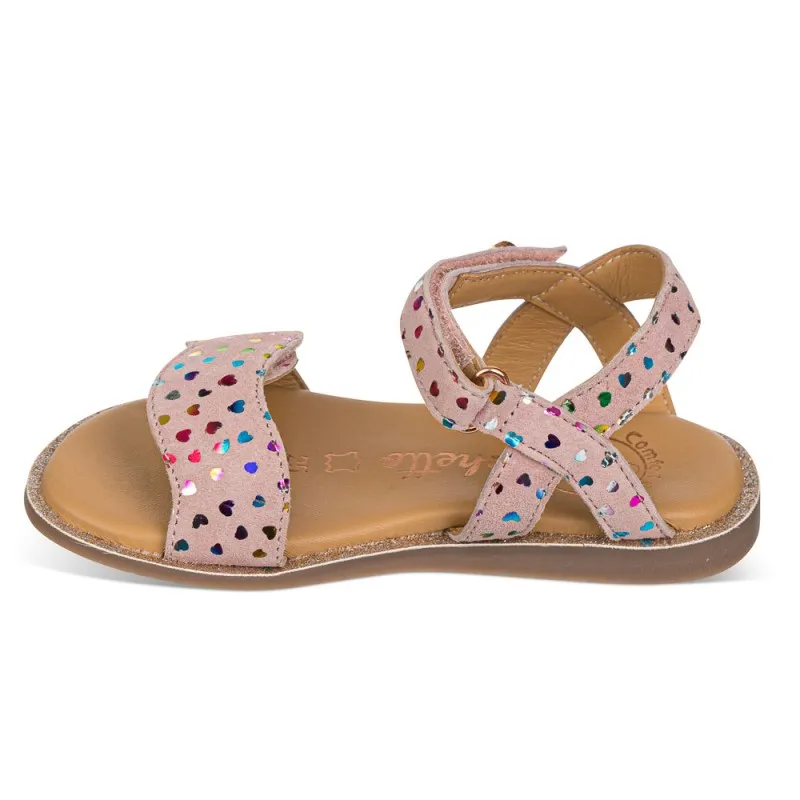Sandalia de estampado corazones