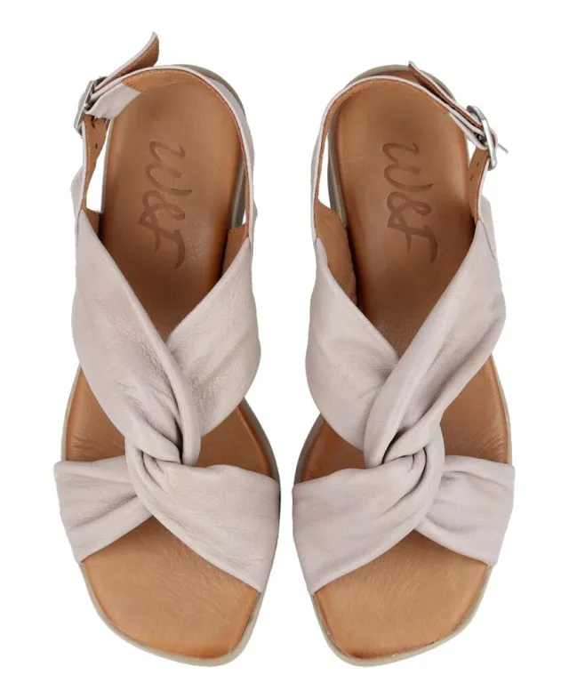 SANDALIAS DE PIEL SUAVE W&F LARIOS 21500