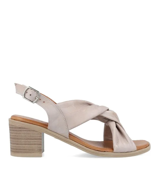 SANDALIAS DE PIEL SUAVE W&F LARIOS 21500