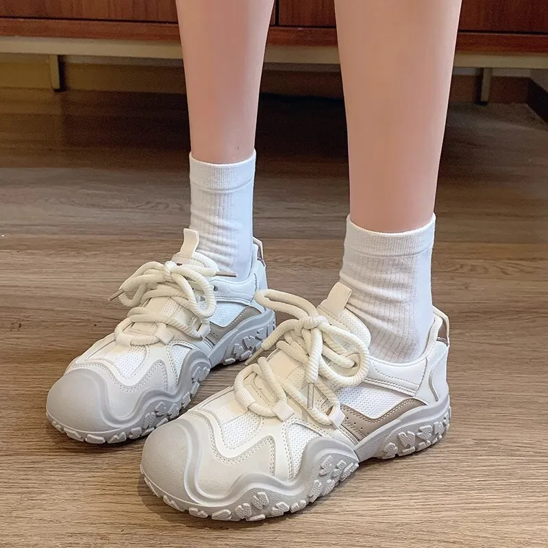 Simone Reiner Estudiante Sports Sports New Summer Breatable Mesh Mesh espesor de fondo Ligero Running White White zapatos