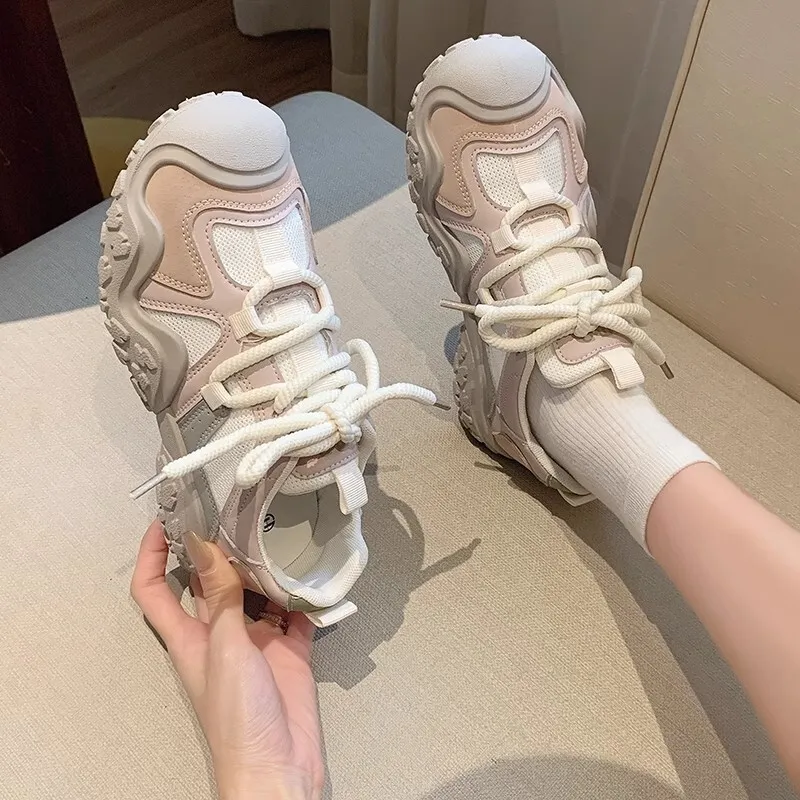 Simone Reiner Estudiante Sports Sports New Summer Breatable Mesh Mesh espesor de fondo Ligero Running White White zapatos