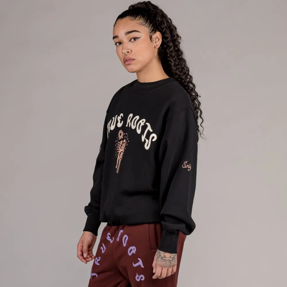SUDADERA UNISEX GRIMEY "SNIPES X GRIMEY TRUE ROOTS" CREWNECK  BLACK | FALL 22