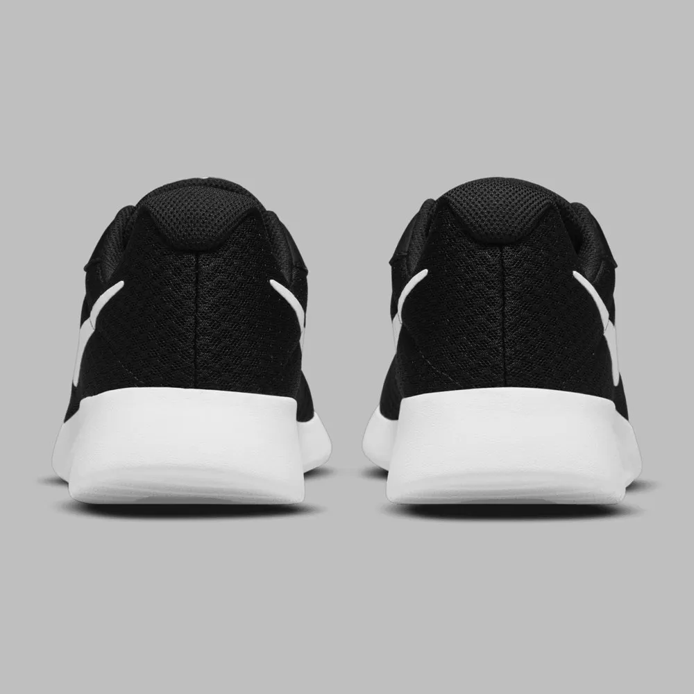 Tenis Nike Tanjun Hombre