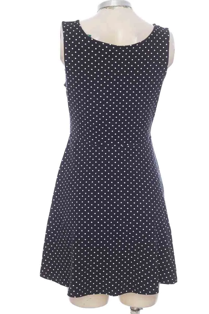 VESTIDO / ENTERIZO COLOR NEGRO  CLOSEANDO