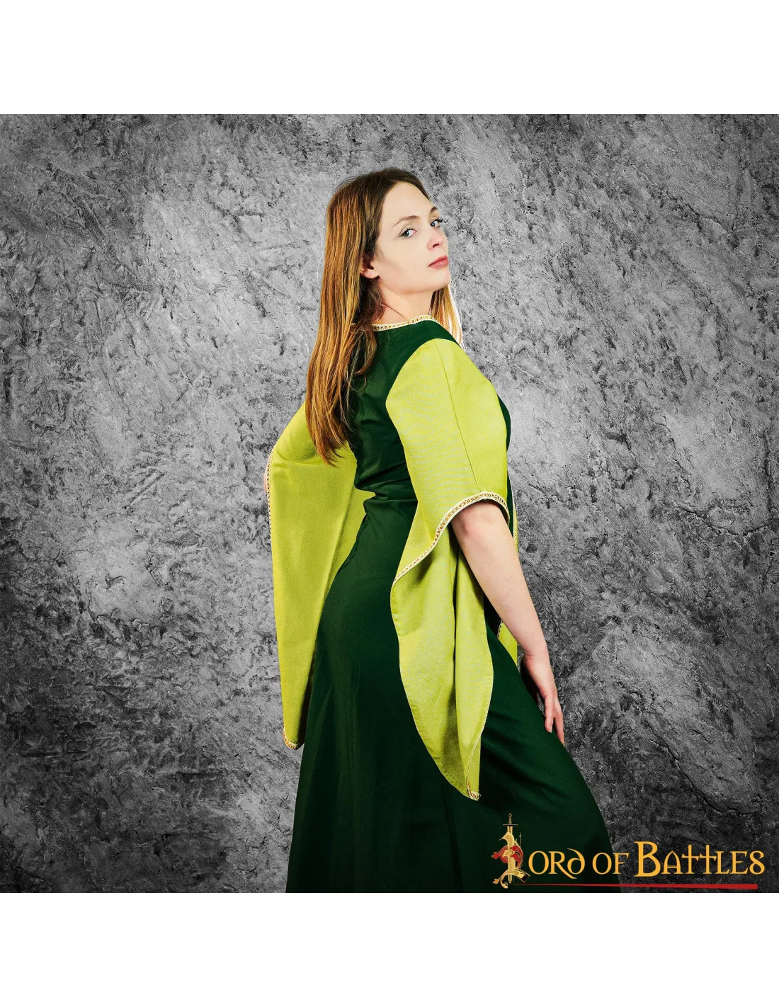VESTIDO MEDIEVAL CORTESANA AELIS  VERDE
