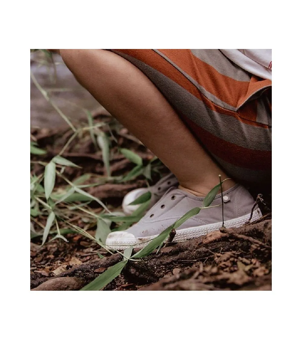 ZAPATILLAS LONA GRIS IGOR BERRI ELÁSTICO