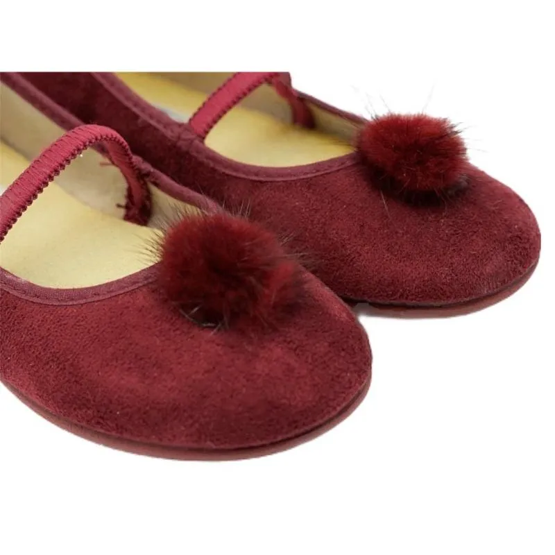 Zapatos de niña con pompon
